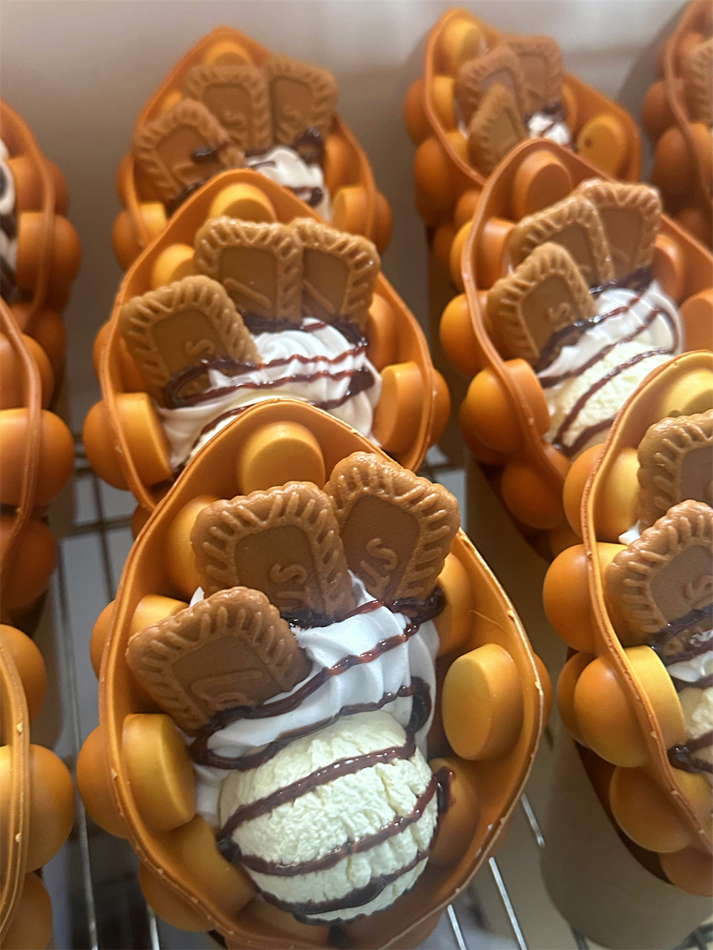 Crispy Bubble Waffle Dessert M - مراجعة Food Snacks To Eat وسعره