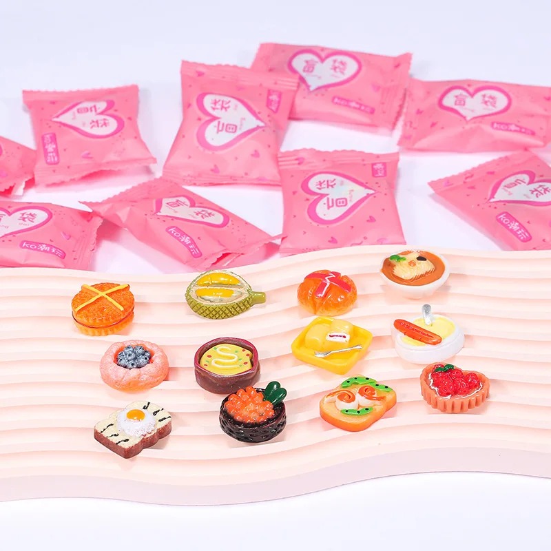 Random Style Bag Miniature Foo - مراجعة Food Snacks Drinks وسعره